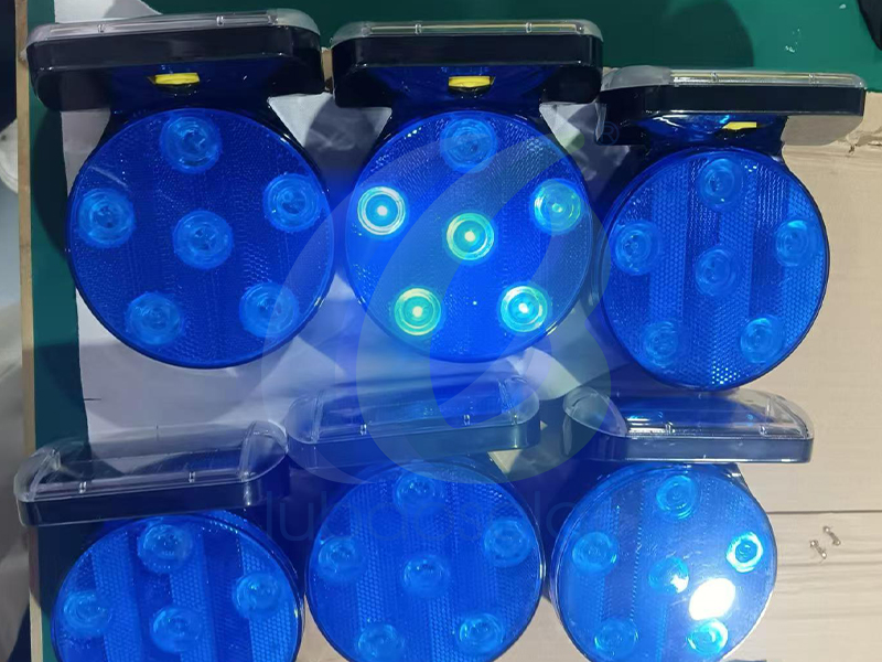 LB-7006 Solar magnetic warning light