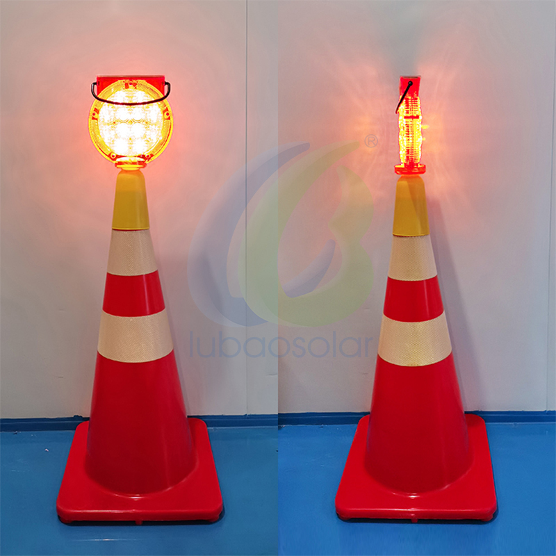 LB-6006SA01 Solar flashing traffic cone light