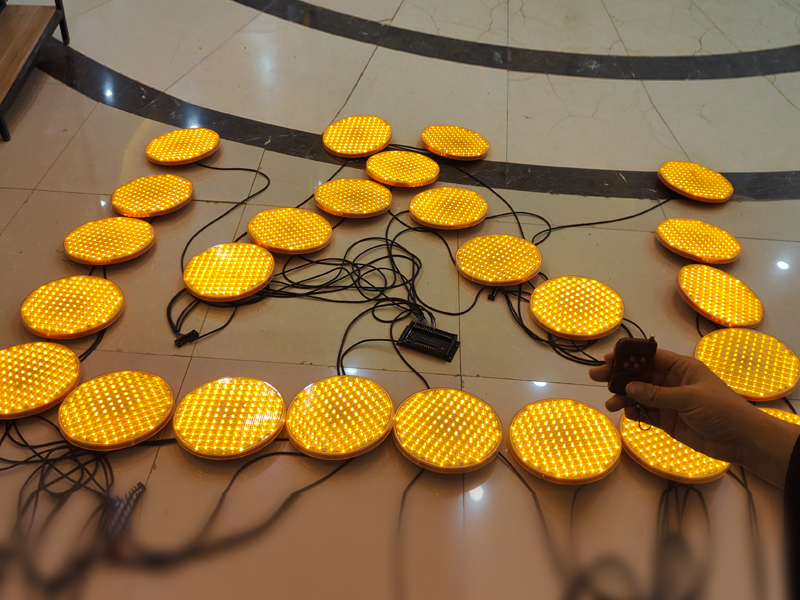 LB-36500 300mm amber warning light round led lights (Compatible with arrow sign board)