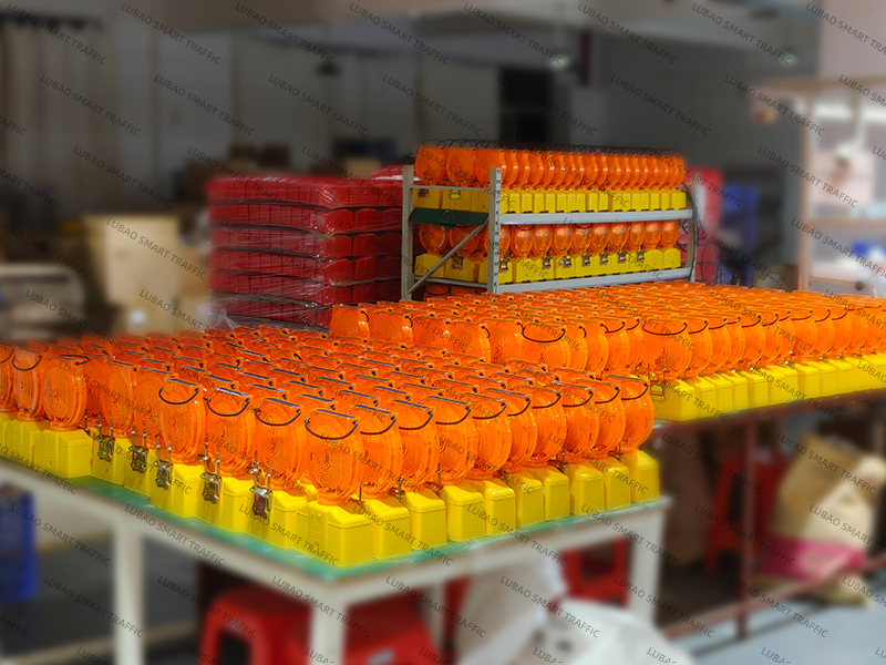 LB-6000 Solar amber warning light
