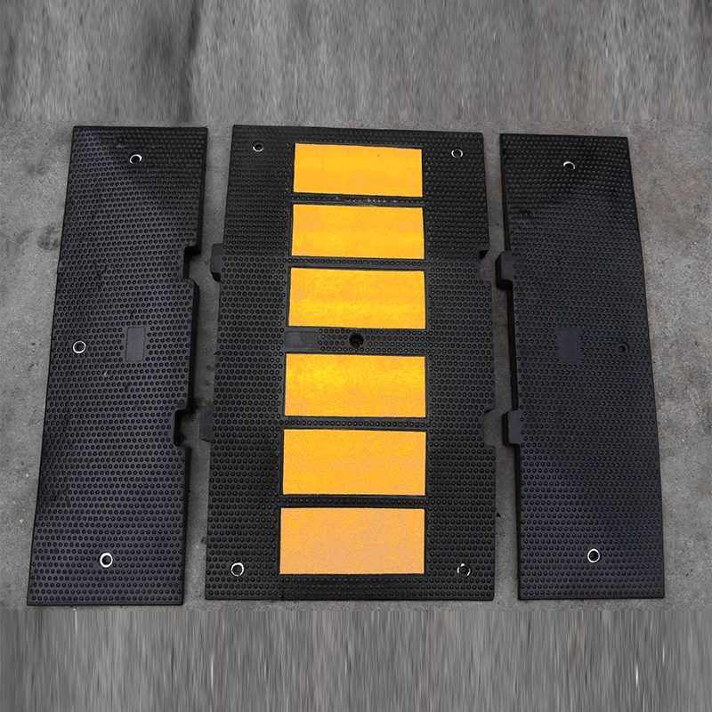 LB-SH07 Rubber speed bumps