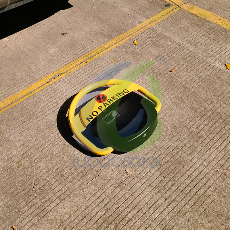 LB-1039 Remote control solar parking lock