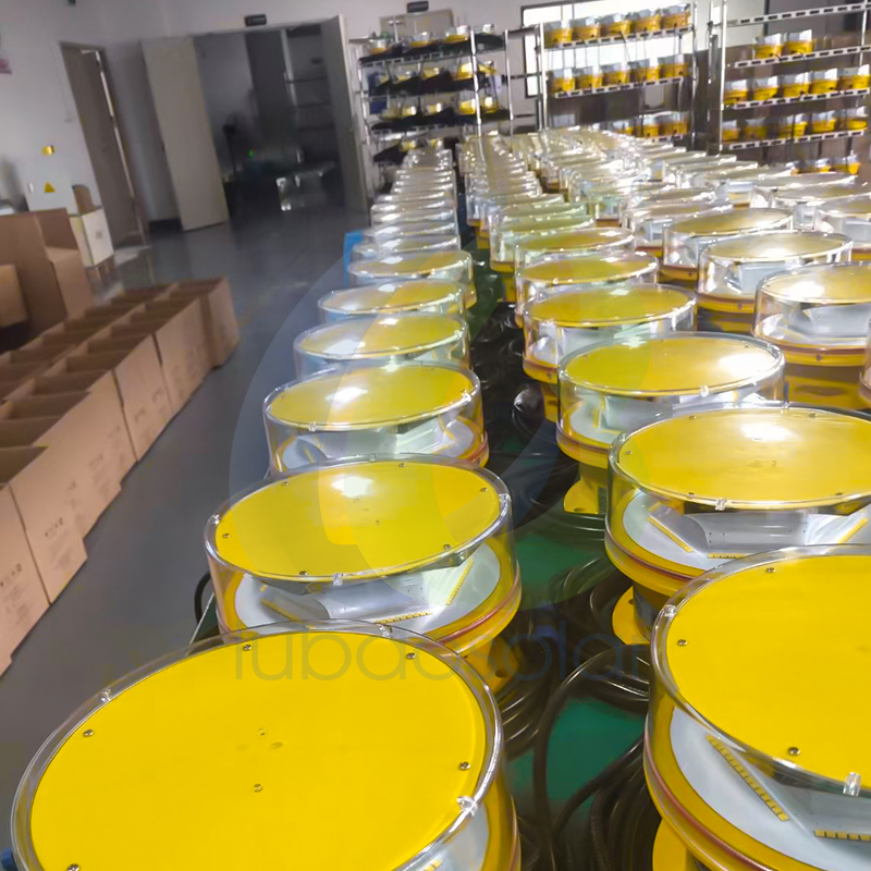 LB-MI-A2 Medium intensity aviation obstruction light for towers