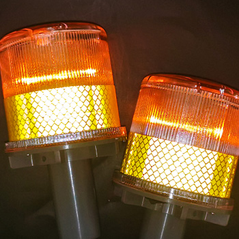 Widely Applicable Solar LED Warning Light