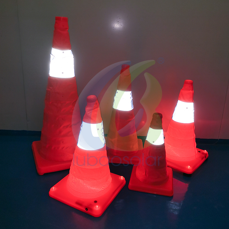 Collapsible traffic cone foldable safety cone