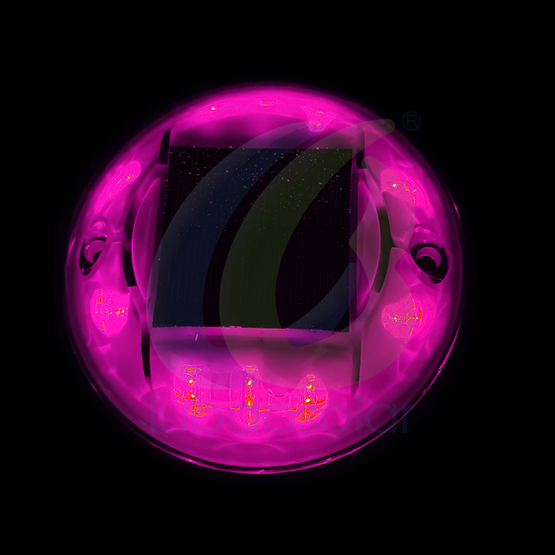 LS-07 Solar raised lighted driveway markers