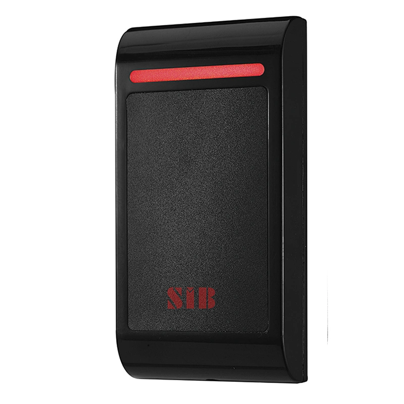 Large capacity single door standalone access controller and reader