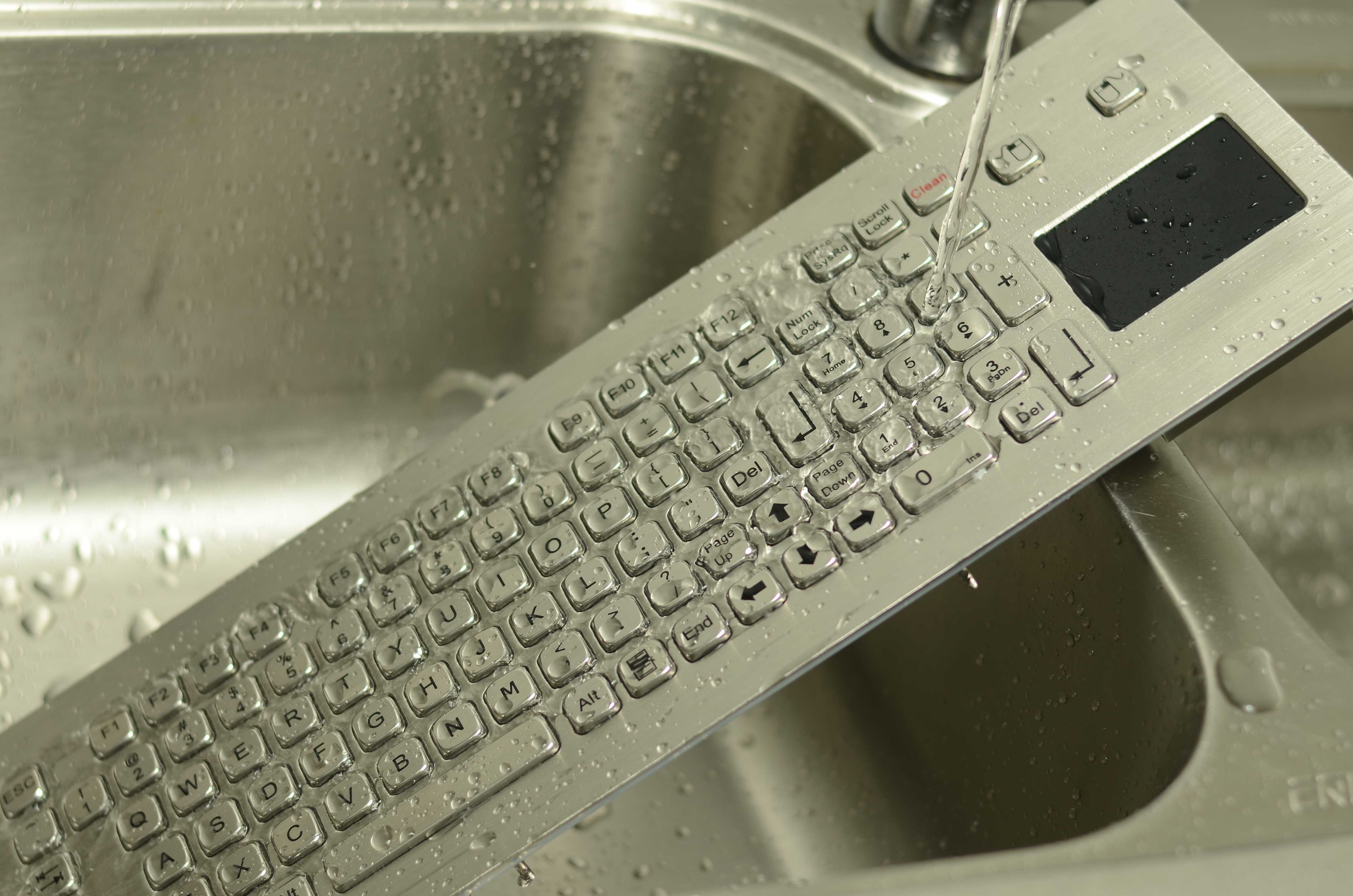 metal keyboard 01.JPG