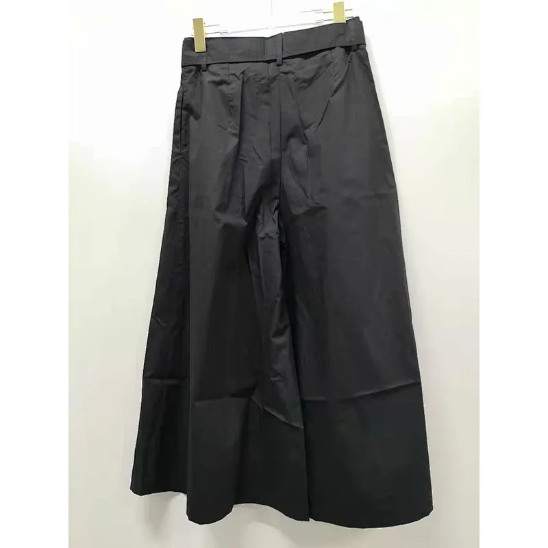 WOMEN'S PANTS