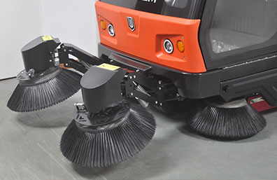 Multifunctional Street Sweeper Front Telescopic Side Brushes