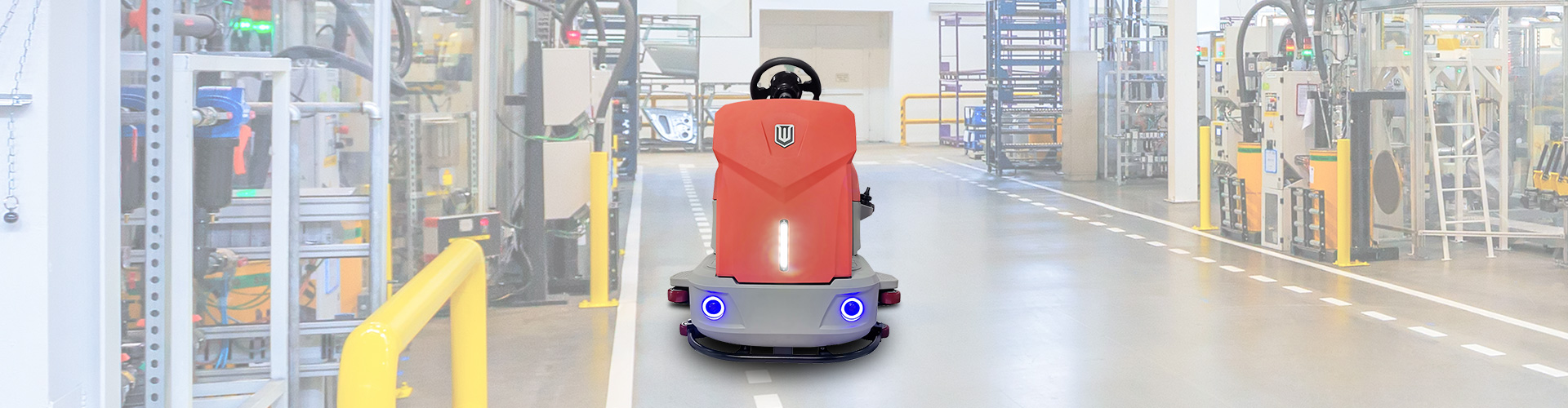 Ride on floor scrubber