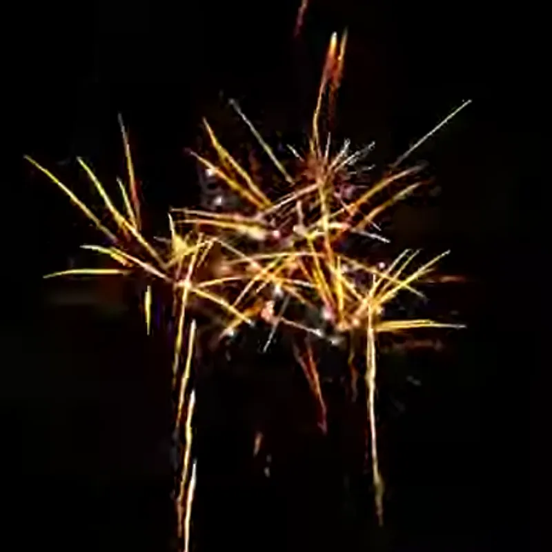 Wholesale Christmas Celebration Fire Crackers 1.2 Inch 128 Shots Gold Ball Cake Fireworks Firecrackers