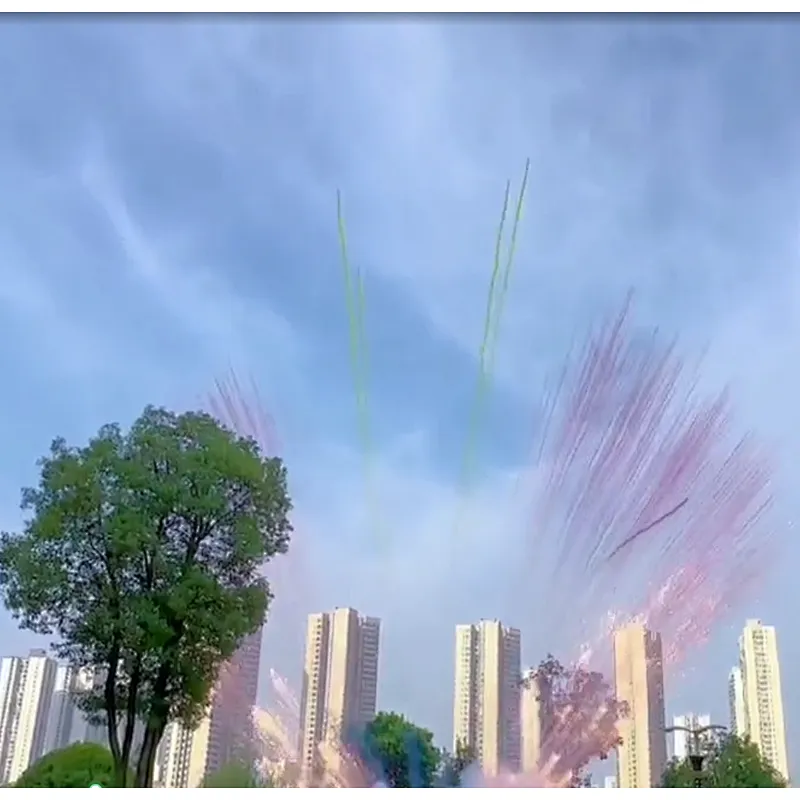 Wholesale Sky Shot Fireworks Firecrackers Colorful Smoke Fireworks 126 Shots