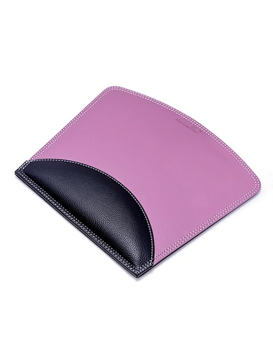 mouse pad with wrist rest