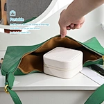 jewellery holder