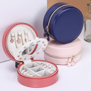 How to Organize Your Jewelry on Transport?
