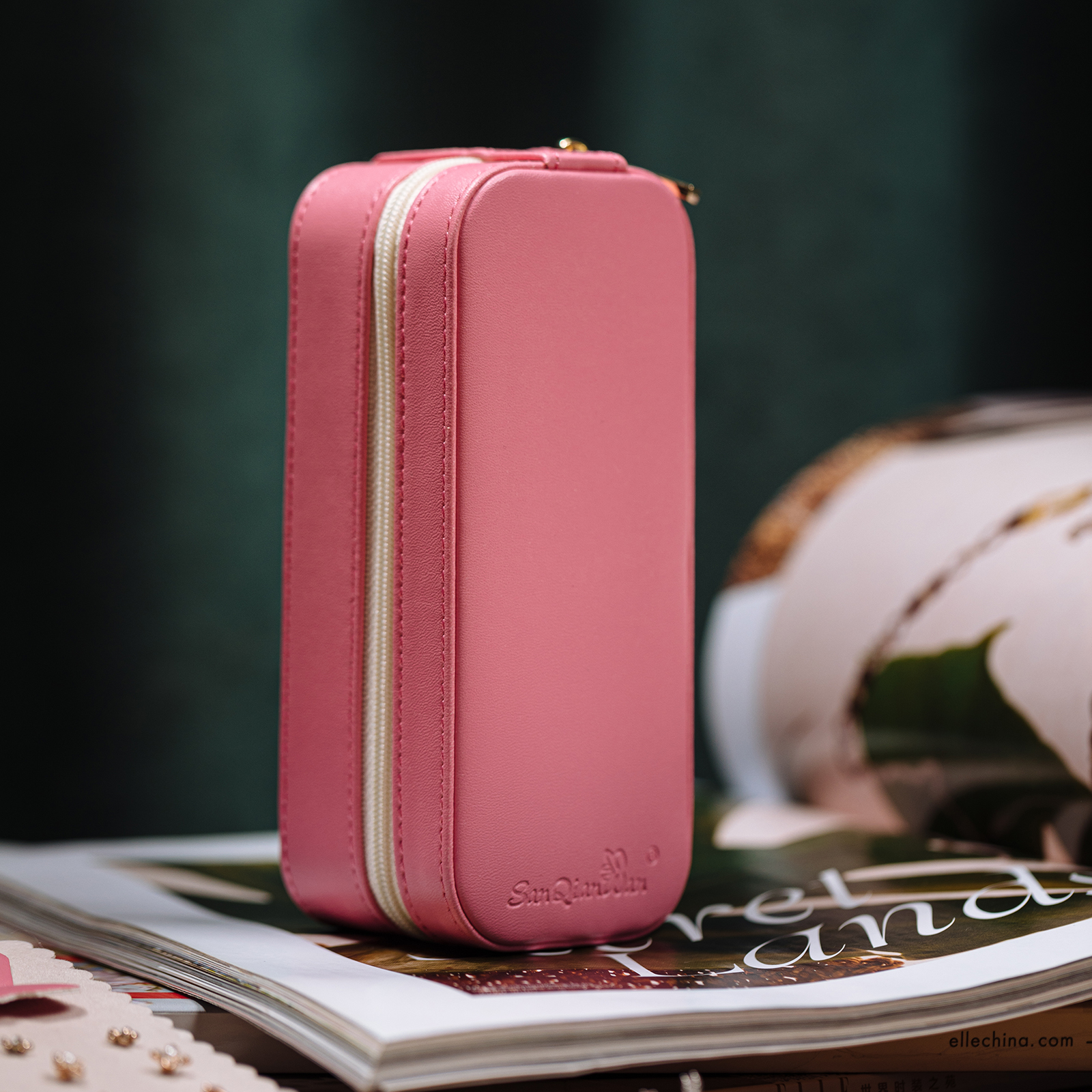 Do You Know How the Leather Organizer Jewelry Box Is Made?