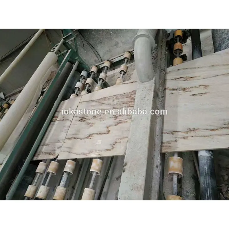 Palisandro Oniciato White Marble Slab with Gold Veins