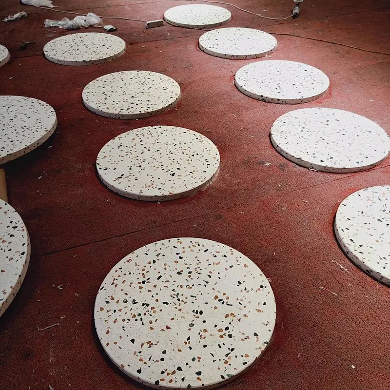 Cement White Color Terrazzo Stone Coffee Round Table Tops