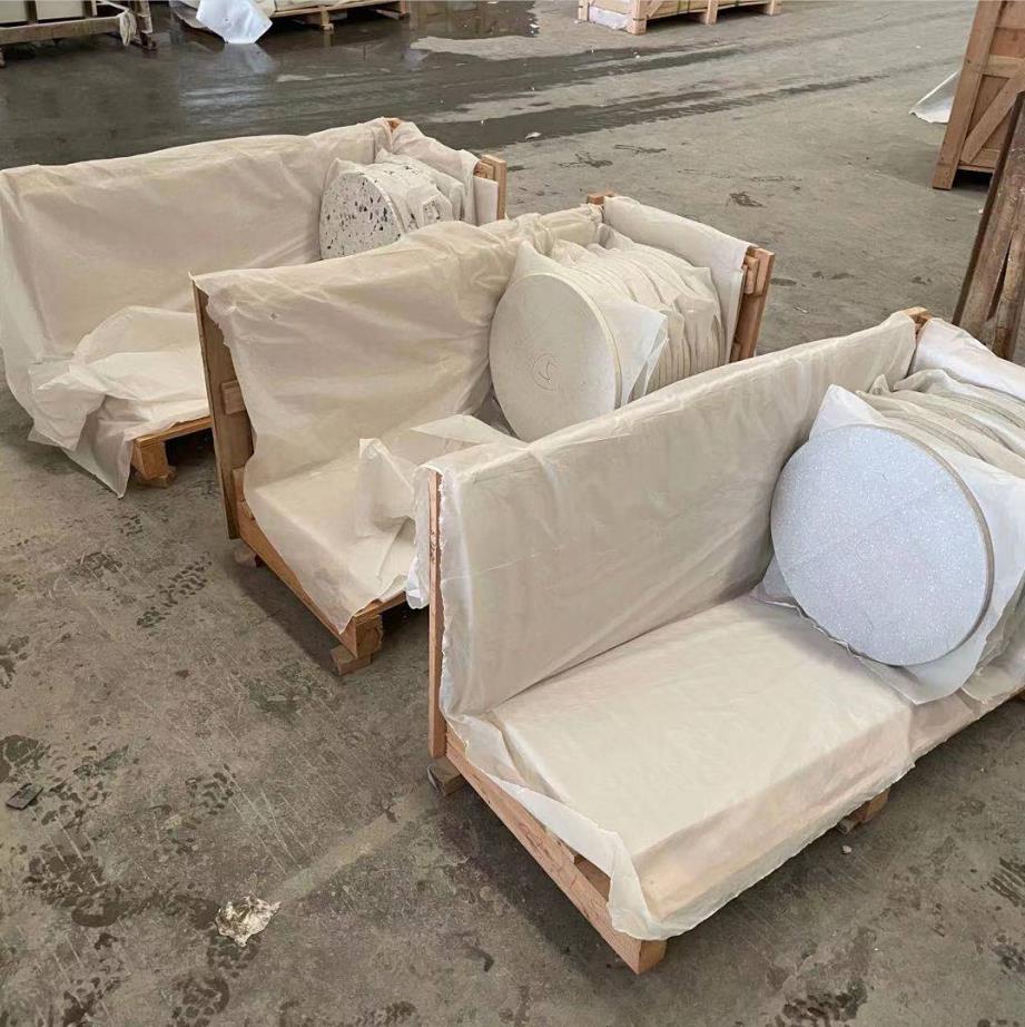 Round Table Tops
