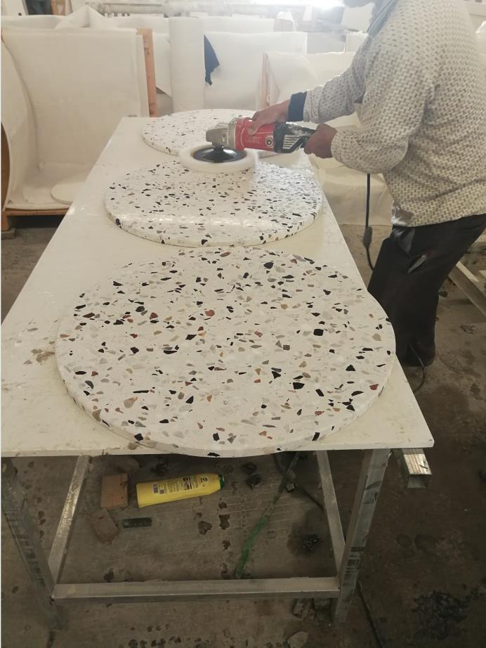 Round Table Tops
