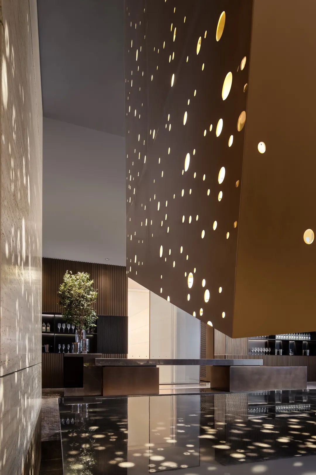 Marble tiles