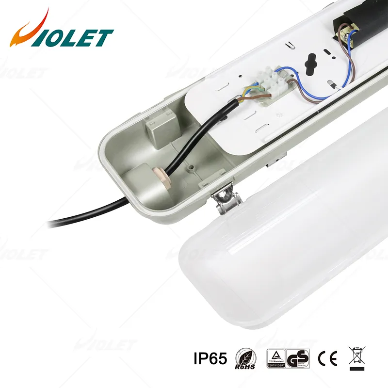 IP65 IK08 Waterproof LED Batten Light for Underground Parking Lot Vapor Tight