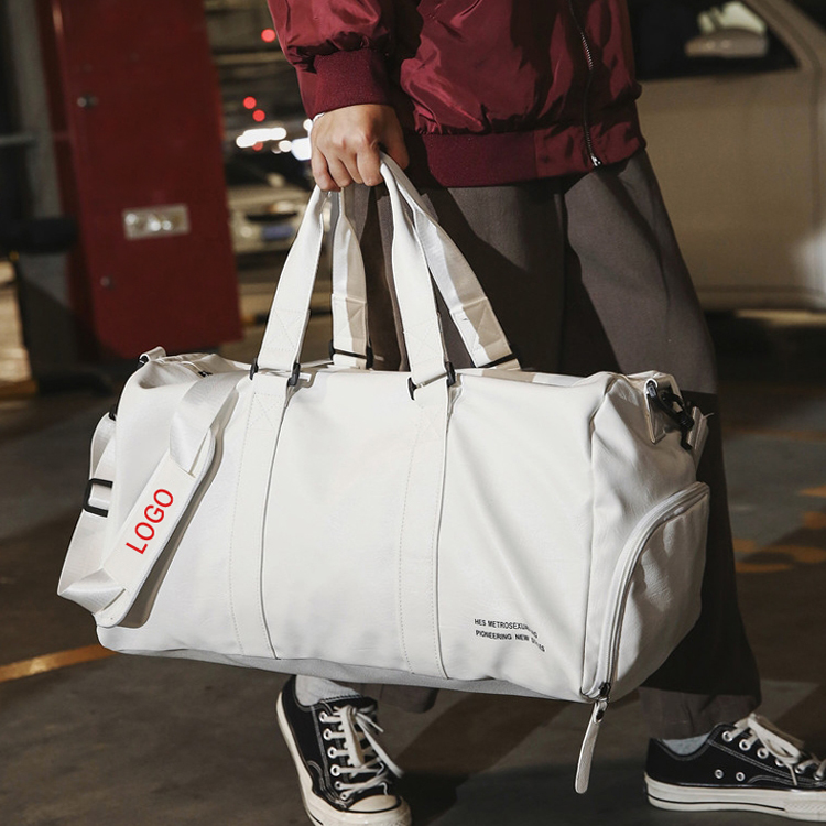 offer duffel bag sport bag travel bag manufactures for commercial & retail.