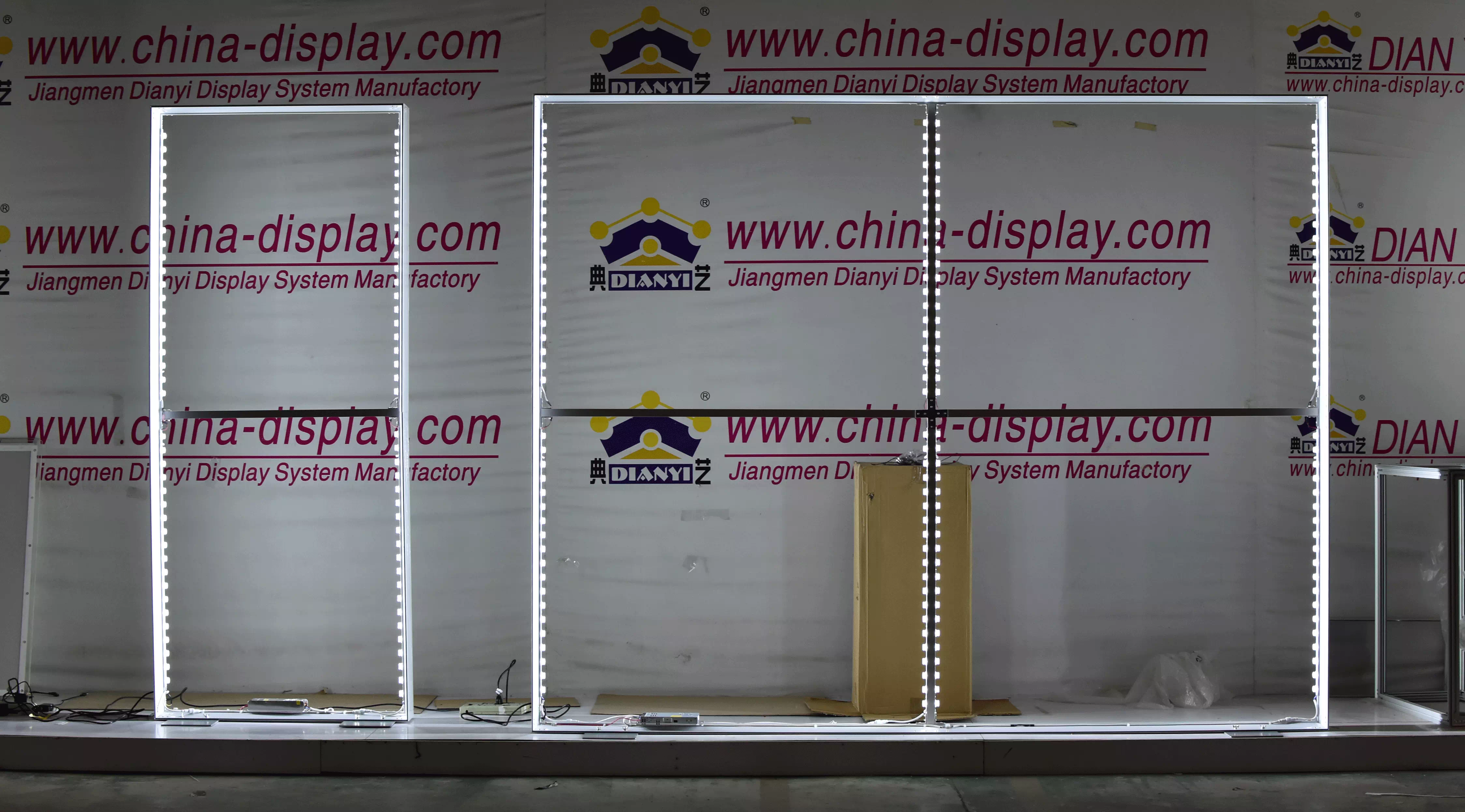 Thomas Poster Design Studio