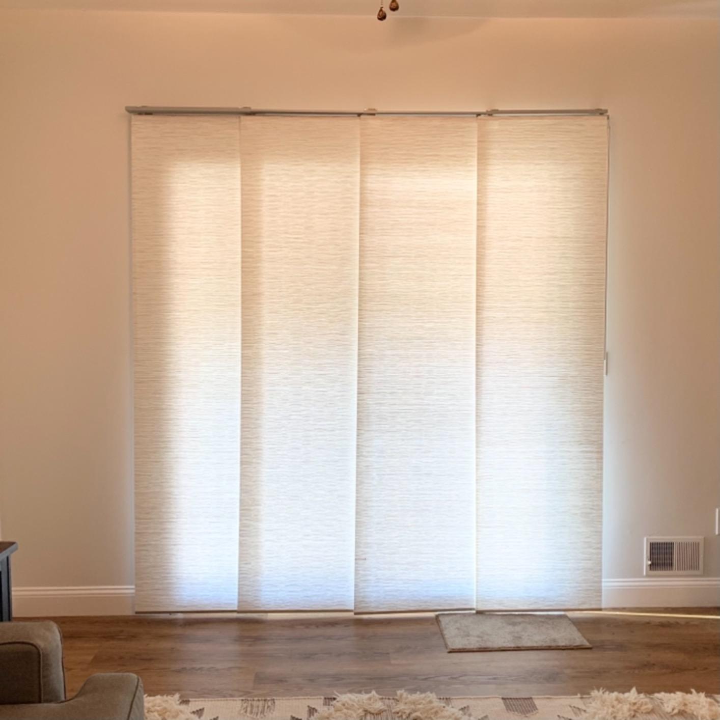 Warm family screen curtain