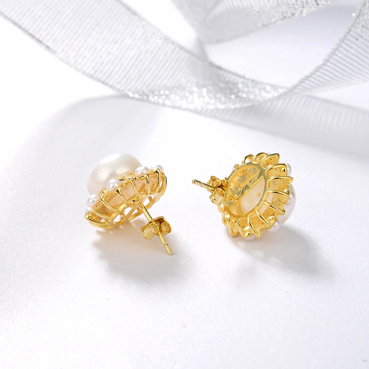 freshwater pearl stud earrings gold plated fashion simple flower shape cluster design