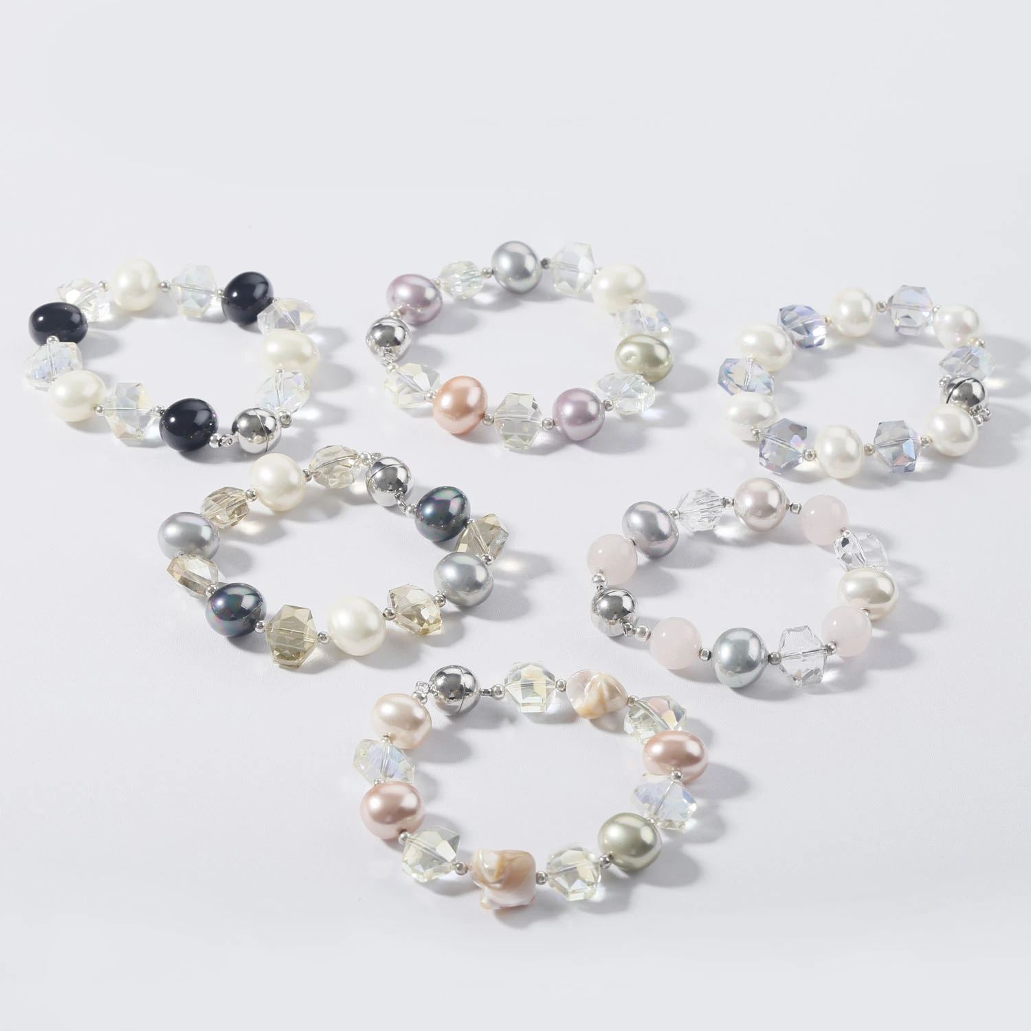 10-11mm mother of pearl bracelet gemstone black onxy magnetic clasp bracelet for women and men
