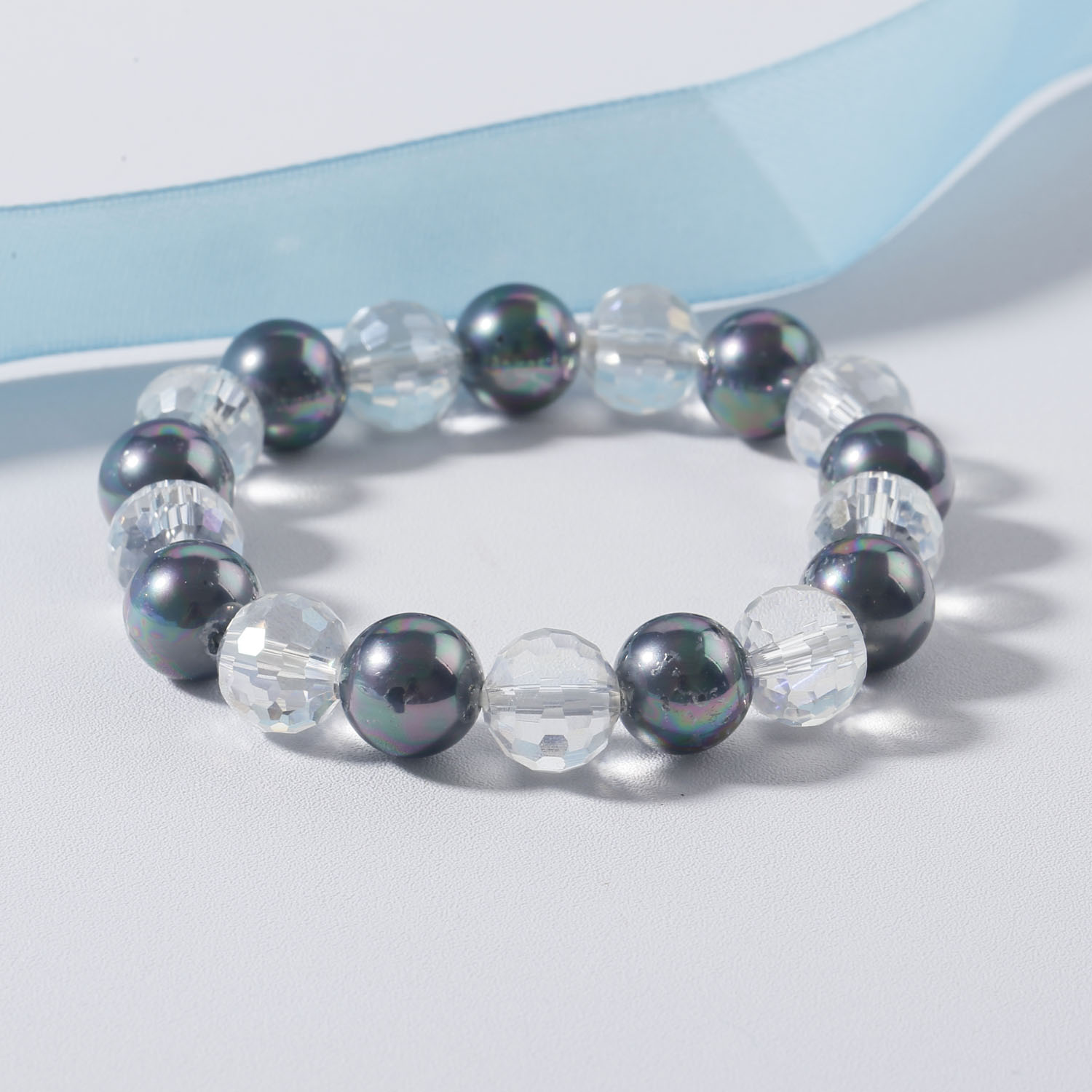Fashion handmade shell stretch bracelet elegant pearl jewelry clear quartz bracelet for women men