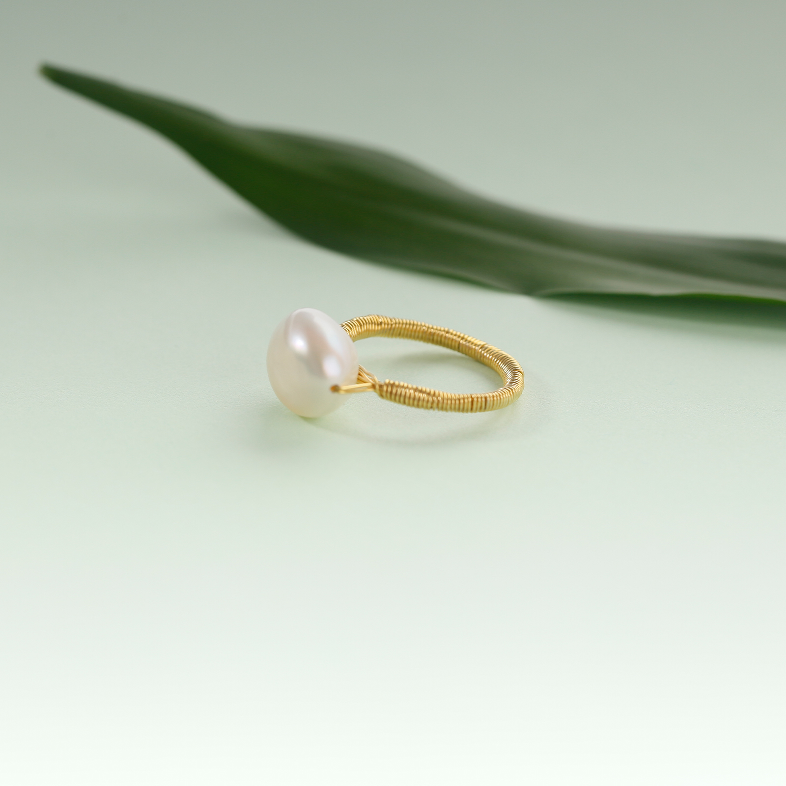 11-12mm baroque pearl ring gold plated with 0.4mm copper wire brass ring