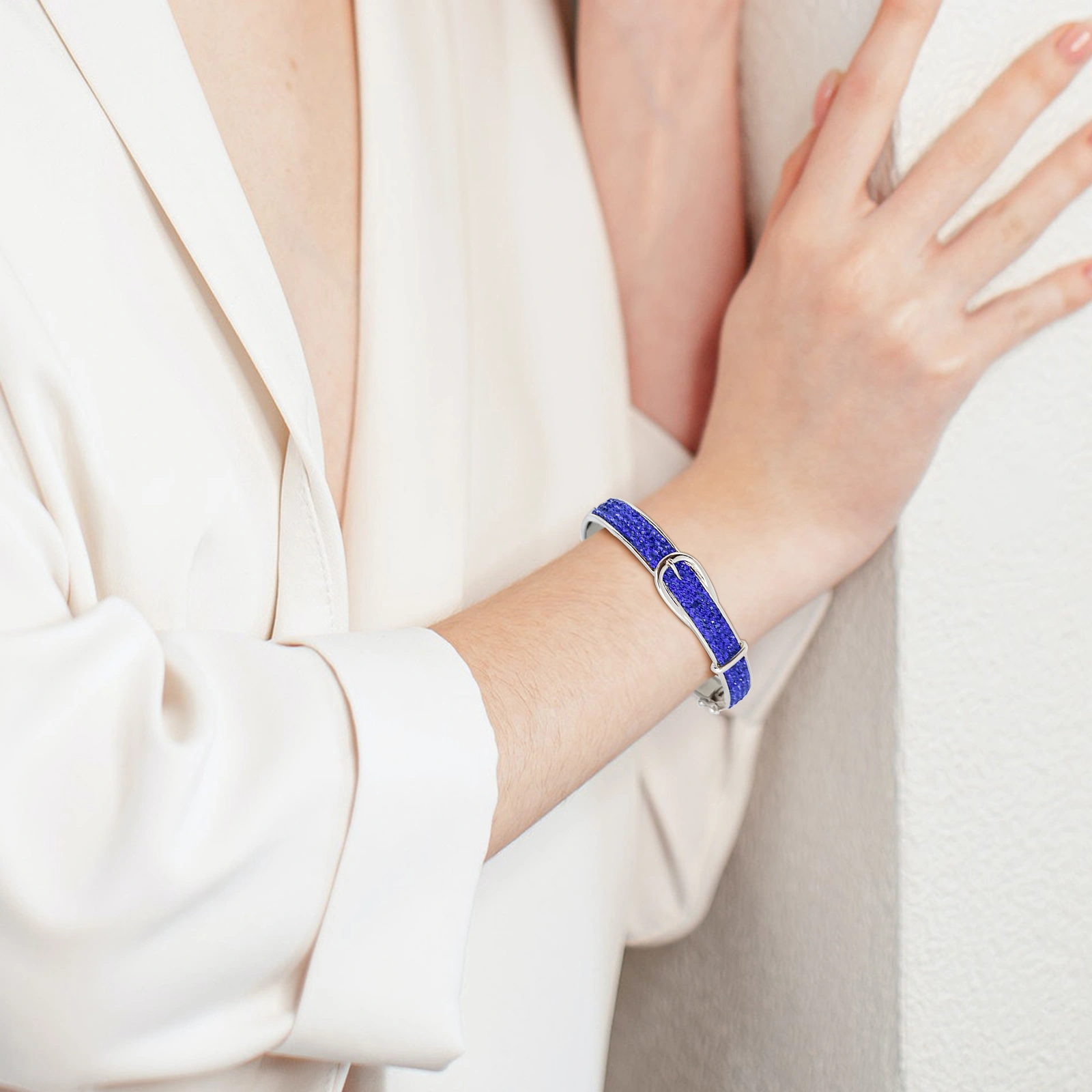 brass oval belt shape bracelet fashion brass bangle with blue crystal for women