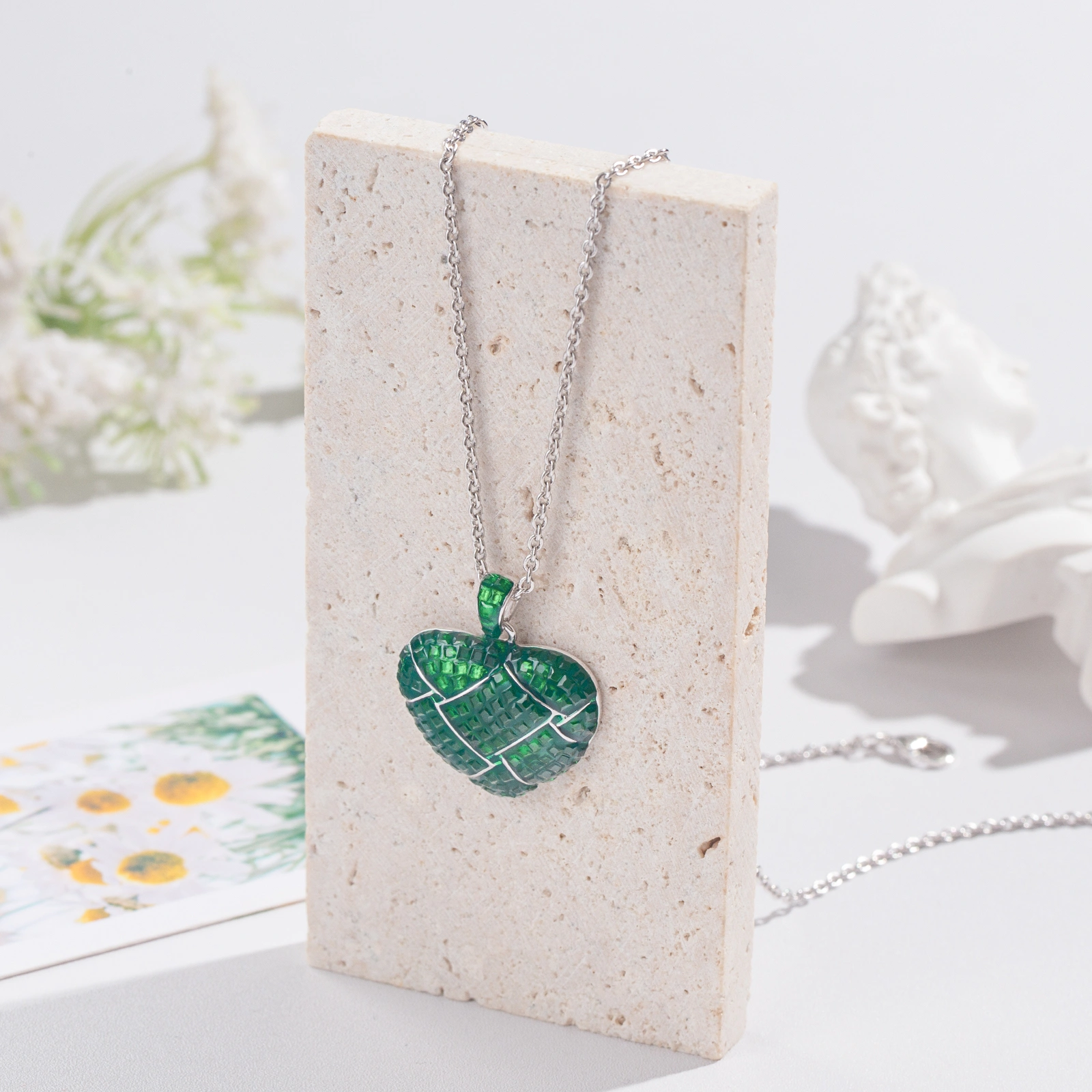 created emerald gemstone paved brass pendant necklace for women men