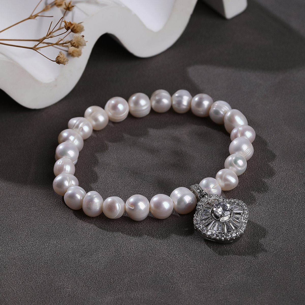 stretch bracelet with 8-9mm freshwater potato pearl bracelets