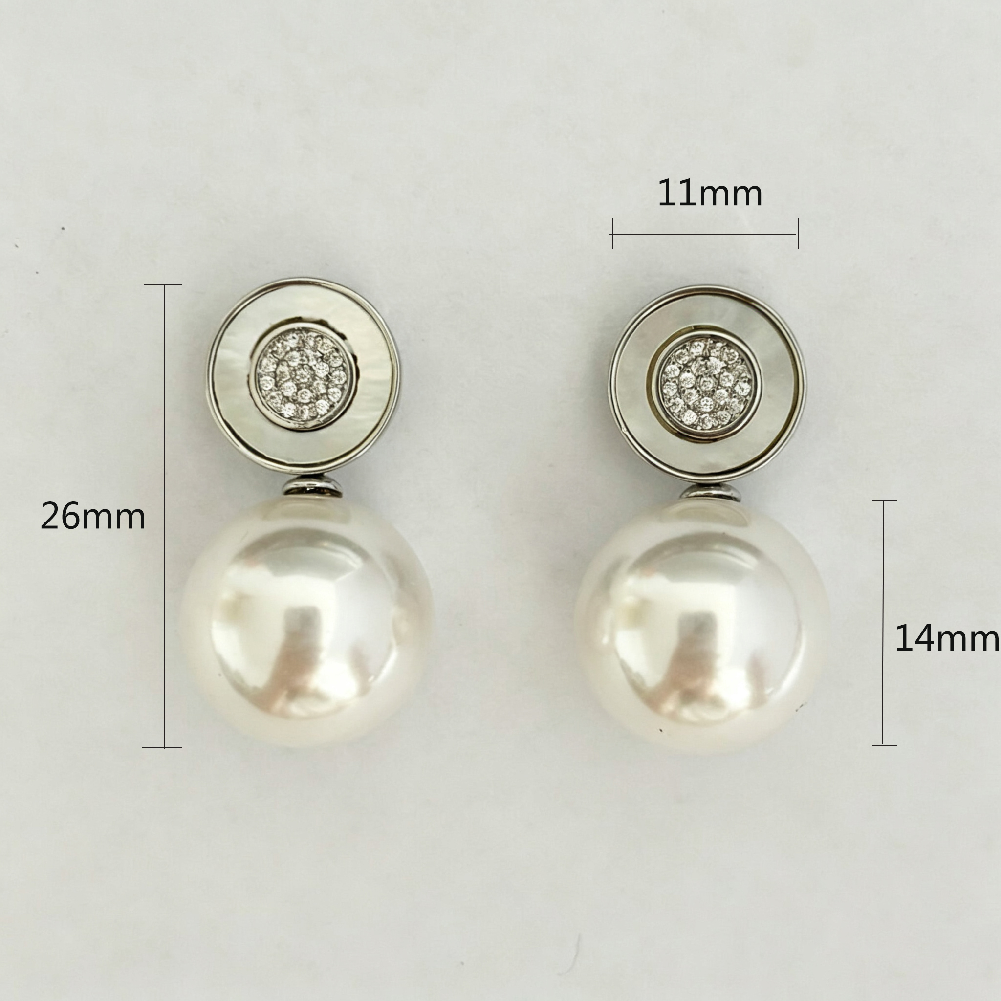 925 sterling silver,classic yet modern design