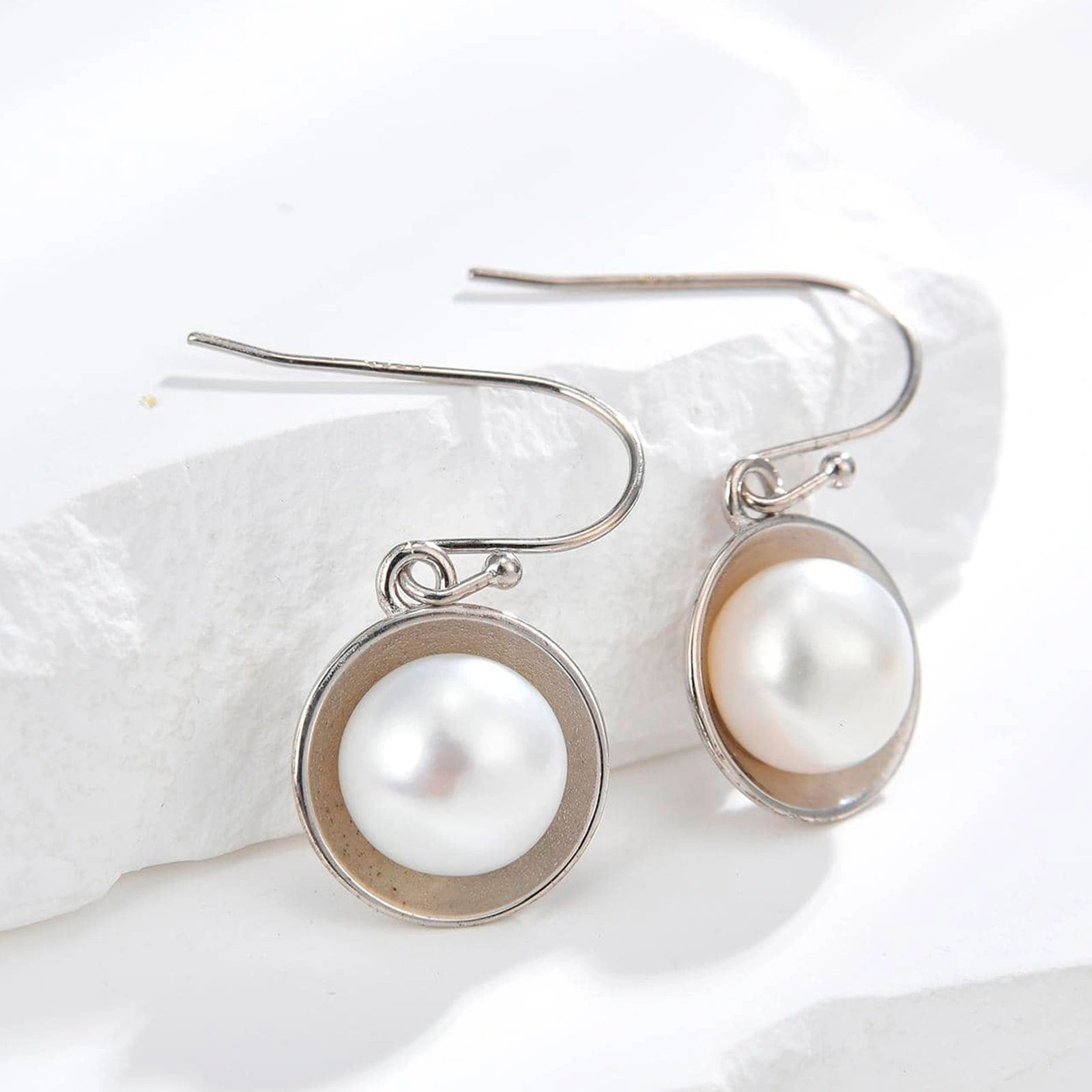 Round 925 sterling silver hook with freshwater button pearl earring for women girls jewelry