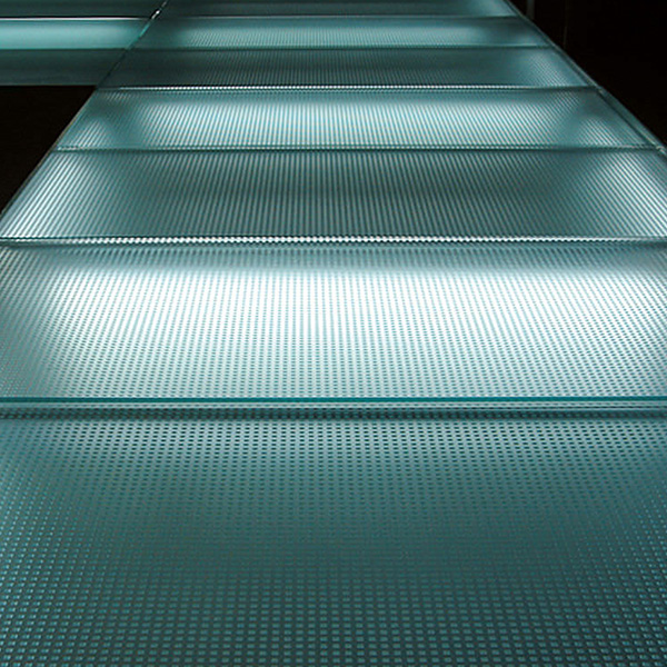 SZG custom laminated glass floor