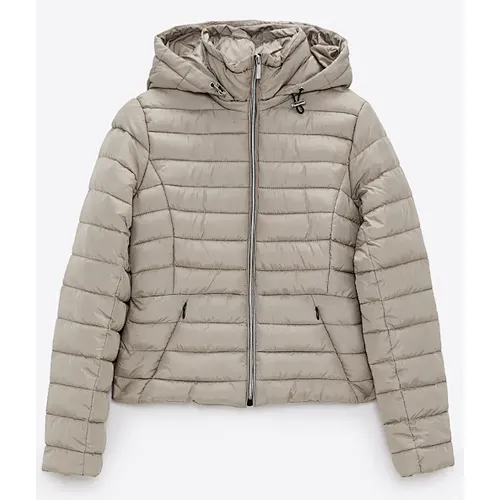 Light Weight Women Padded Jacket