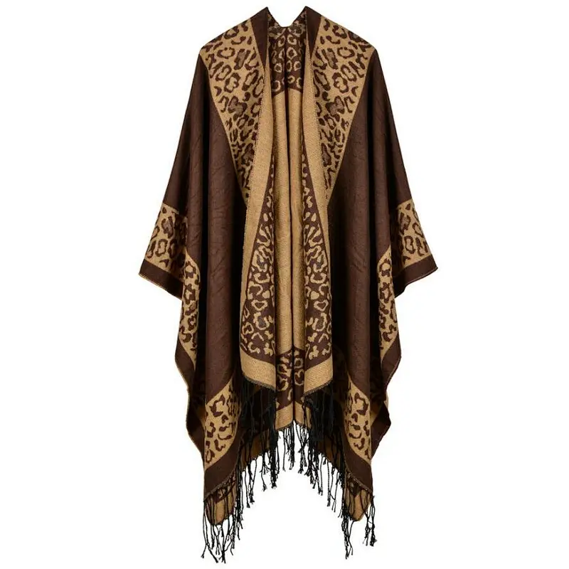 ladies poncho Leo print