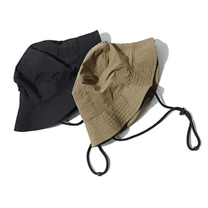 buckle cap man style