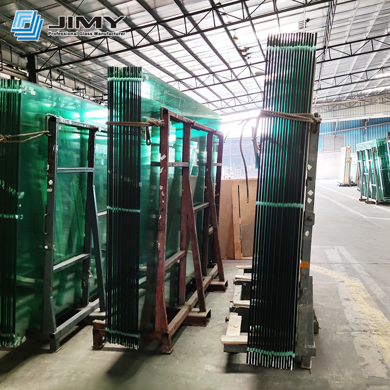 10mm tempered glass padel court-jimy glass