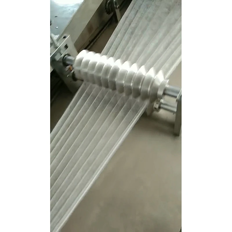 Shoe cover Machine