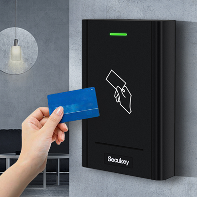 wiegand and osdp readers can read em, hid & mifare cards