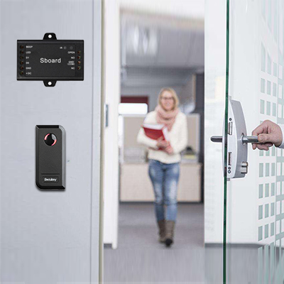soluzione di controllo di accesso universale sicuro per ufficio di Secukey