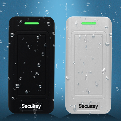 IP67 waterproof rating on CR9-RX plastic RFID reader