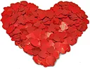 heart table confetti