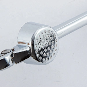 Hot sell Professional Kitchenware Stainless Steel Garlic Press Zinc Alloy Garlic Press with soft silicone handle